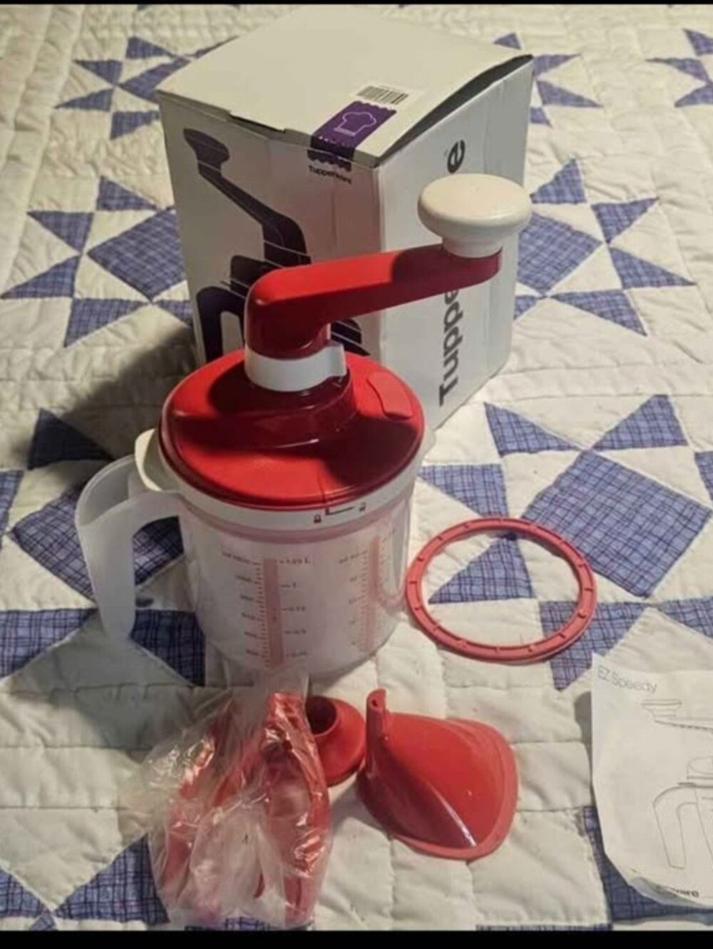 New Tupperware EZ Speedy Mixer